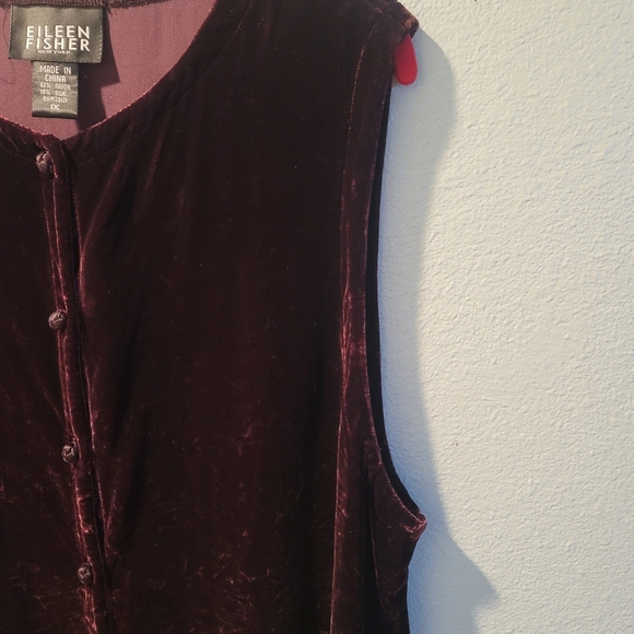 Eileen Fisher 2 piece velvet Plum Sleeveless top Size 1X with Skirt Size 2X - Picture 6 of 15